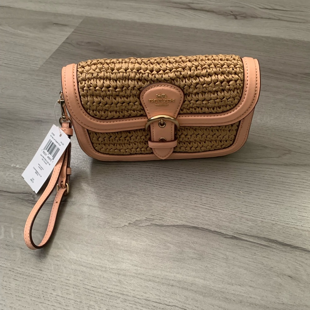 NWT Coach kleo wicker woven mini crossbody/versatile bag.